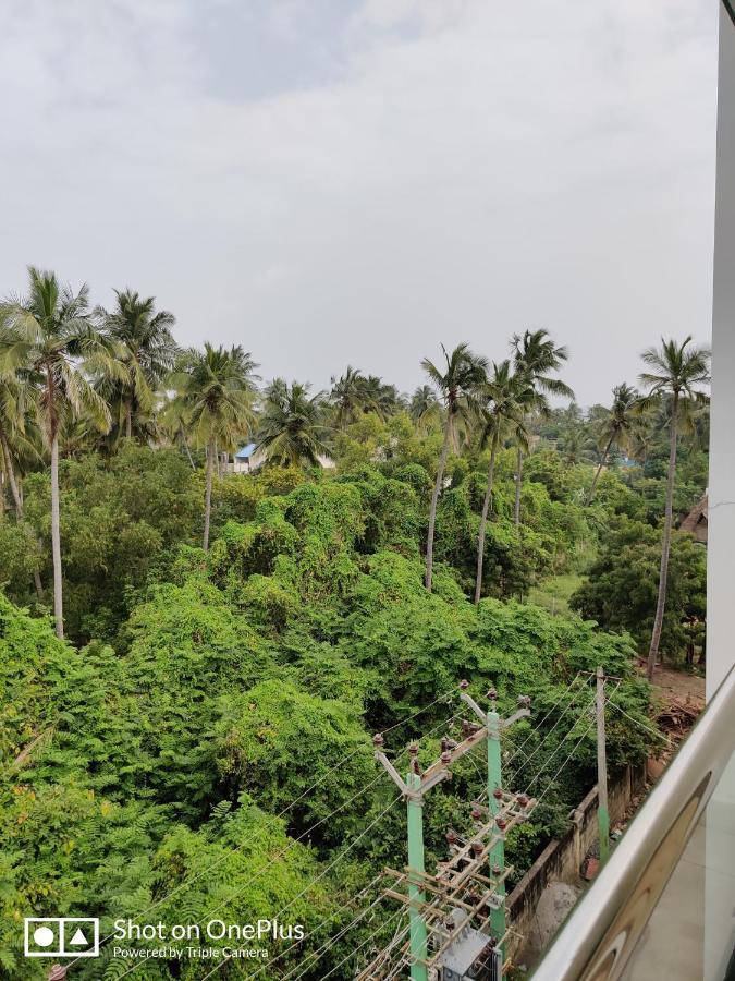 White Pearl Residency Otel Pondicherry Dış mekan fotoğraf