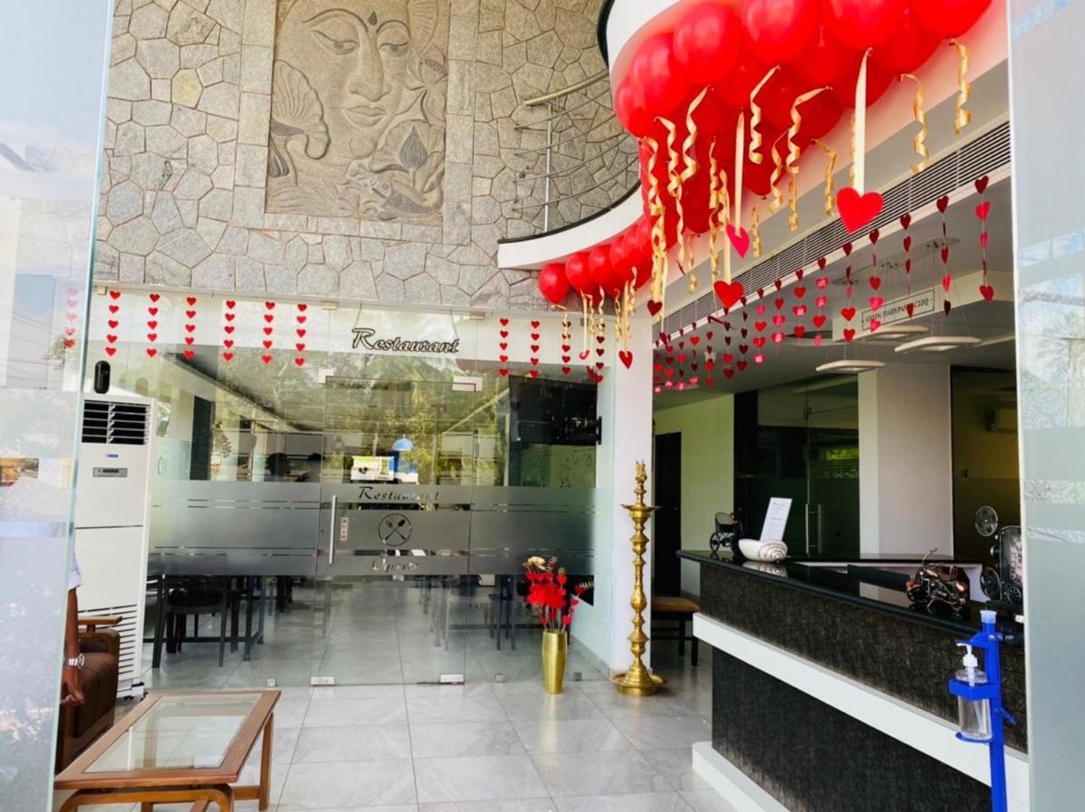 White Pearl Residency Otel Pondicherry Dış mekan fotoğraf