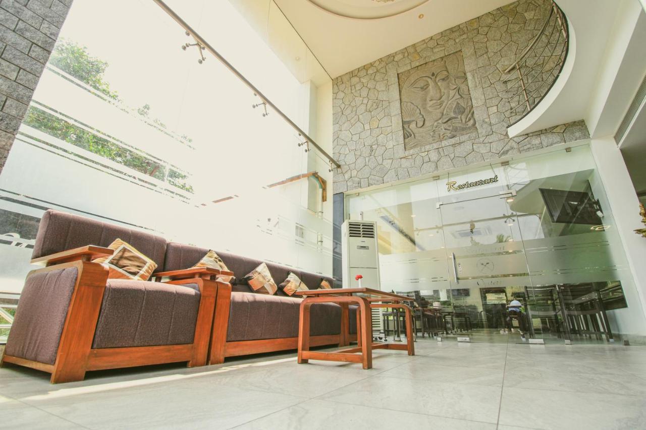 White Pearl Residency Otel Pondicherry Dış mekan fotoğraf