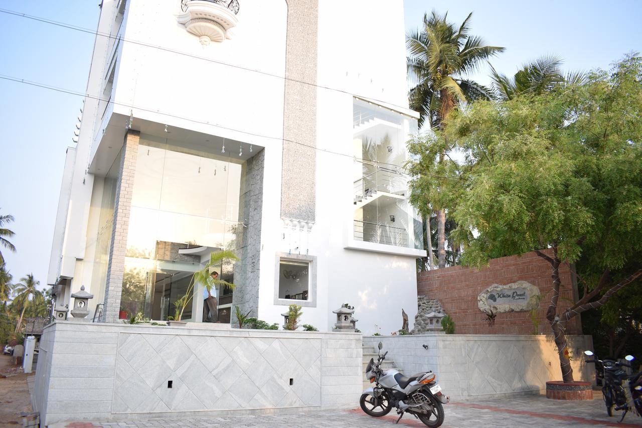 White Pearl Residency Otel Pondicherry Dış mekan fotoğraf